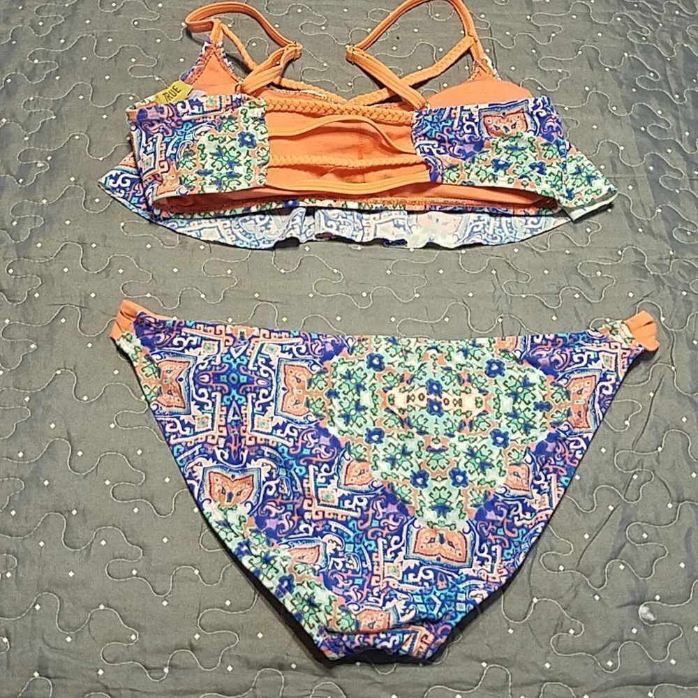 True Craft bikini  - Picture 2 of 5